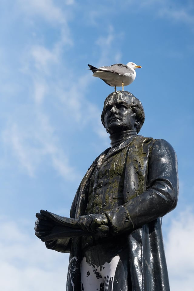 Download Robert peel glasgow Desktop Wallpaper Free