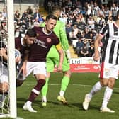 Hearts scored in stoppage time to get a 2-2 draw at St Mirren - a result which helps neither team.  (Photo by Rob Casey / SNS Group)