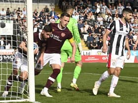 Hearts scored in stoppage time to get a 2-2 draw at St Mirren - a result which helps neither team.  (Photo by Rob Casey / SNS Group)