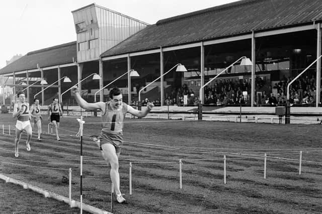 Tommy Dickson wins his heat of the Powderhall Sprint