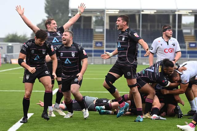 Ayrshire Bulls players celebrate at full time (Photo by Paul Devlin / SNS Group)