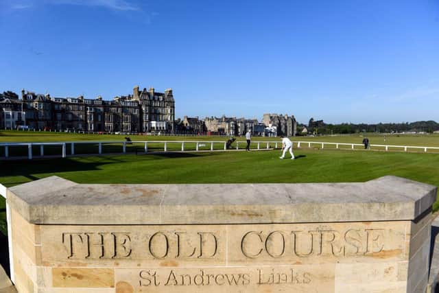 Golf correspondent Martin Dempster hit rock bottom on the Old Course in St Andrews during a media event in 2015. Picture: Andy Buchanan/AFP via Getty Images.