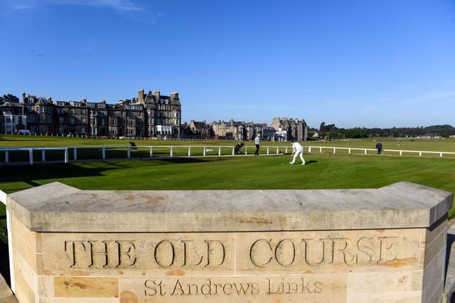 Golf correspondent Martin Dempster hit rock bottom on the Old Course in St Andrews during a media event in 2015. Picture: Andy Buchanan/AFP via Getty Images.