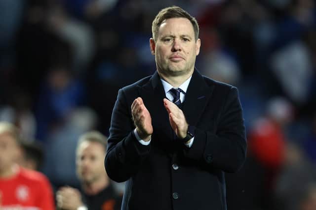 Rangers manager Michael Beale applauds the fans after the 2-2 draw with Hearts. (Photo by Ross MacDonald / SNS Group)