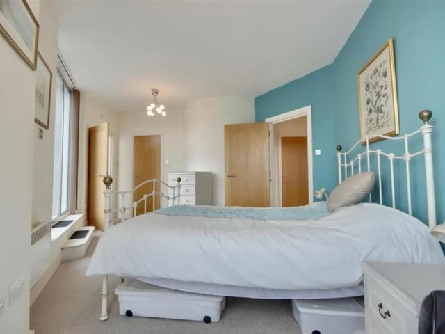 This two bedroom flat in Gunwharf Quays is on sale for £995,000. It is listed by Finest exclusively by Bernards.