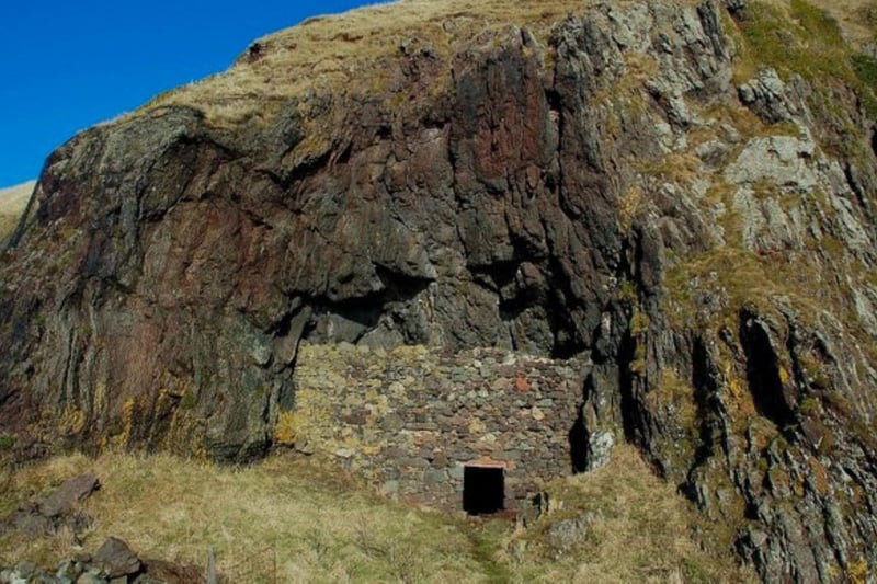Snib’s Cave is located north of Ballantrae, near Bennane Head. It was famously the home of Henry Ewing Torbet or “Snib Scott” who was reputedly a well-to-do banker in Dundee who went on to give up his charmed lifestyle to spend the remainder of his life as a hermit. Despite being a very private (and proud) man who embraced solitude and self-sufficiency as he hunted for his meals, the local people were apparently fond of him and would often leave gifts of sandwiches and cigarettes nearby his dwelling which he would accept.
