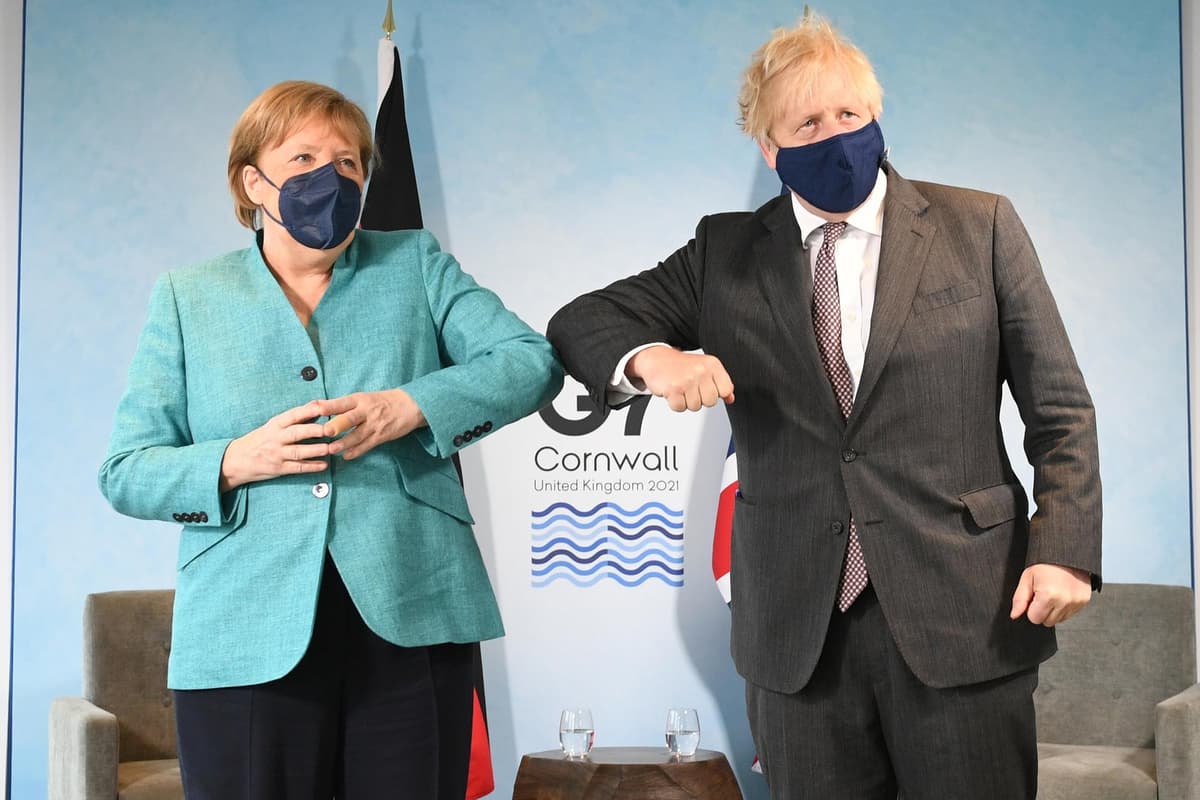 Boris Johnson to announce new medal in Angela Merkel’s honour as she ...