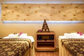Dundee's Duet Treatment Room at Yu Spa