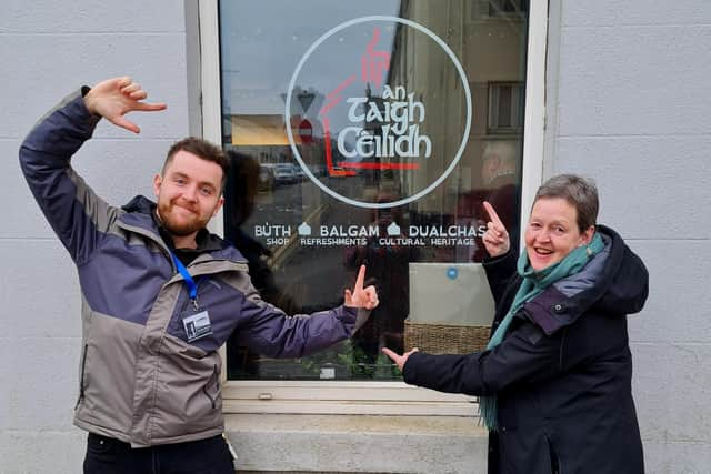 Fondly nicknamed "TAM An t-Albanach" (TAM the Scotsman), myself and Susanne Macdonald of Cultarlann Inbhir Nis visited An Taigh Cèilidh in Stornoway on the Isle of Lewis.