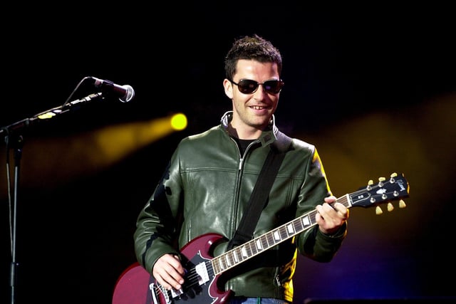 The Stereophonics playing T in the Park in 2001.