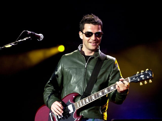 The Stereophonics playing T in the Park in 2001.