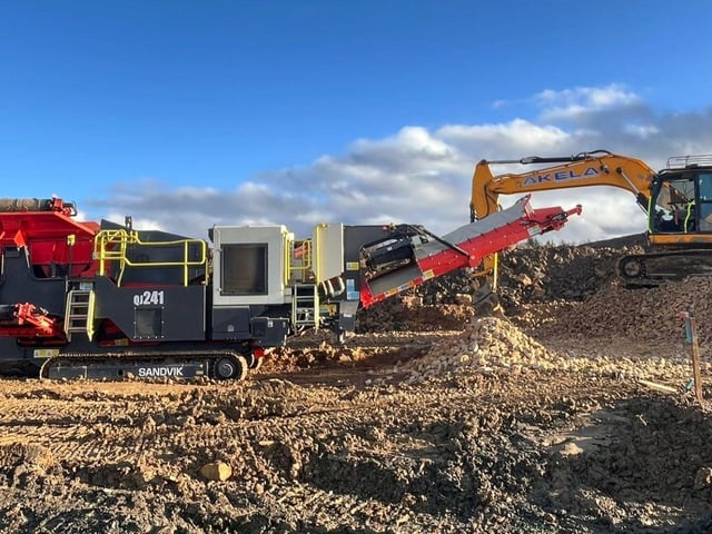 Akela Construction on site
