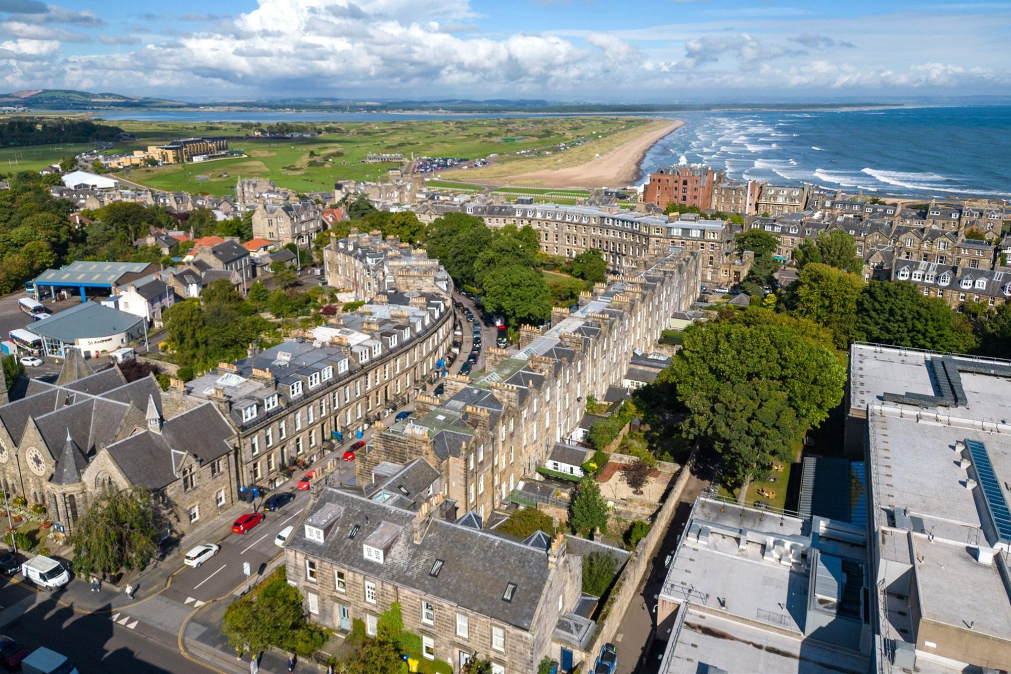 £760m haul: Seven in ten Scottish house sales hit by Land and Buildings ...