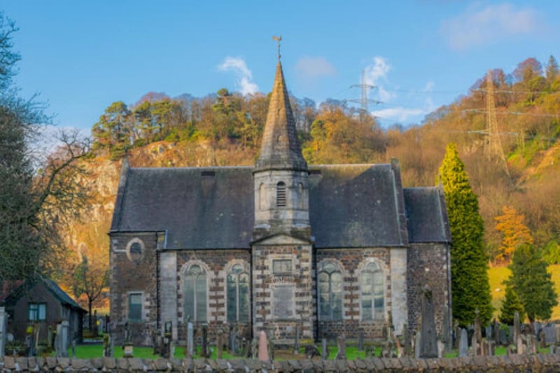 Logie Kirk can be found on the north-eastern edge of Stirling in central Scotland. Considered something of a ‘hidden gem’, it is nestled in a tranquil spot beneath Dumyat at the Western side of the Ochil Hills.