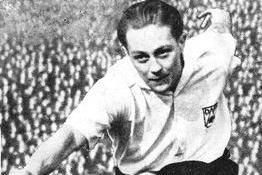 One of Scotland's best inside forwards, Billy Steel won a total of 30 Scotland caps while turning out for the likes of Dundee and Derby County. His style of play was referred to as "graceful with an iron physique".