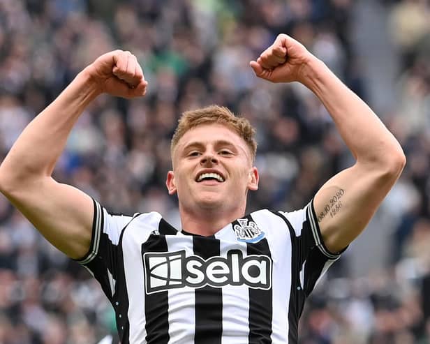 Harvey Barnes played for Newcastle last night against Everton.