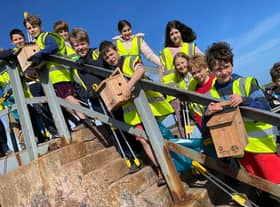 Children in East Lothian are the latest to take delivery of new bird boxes that are going up in primary school playgrounds across Scotland as part of a project by teacher and conservationist Tom Rawson, founder of environmental firm GreenTweed Eco