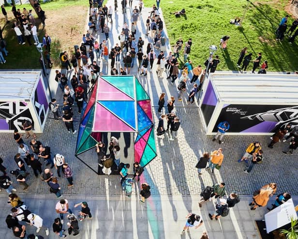 Tech conferences such as Solana Breakpoint play an important role