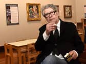 Jack Vettriano in Kirkcaldy to promote his major new exhibition (Pic: Fife Photo Agency)
