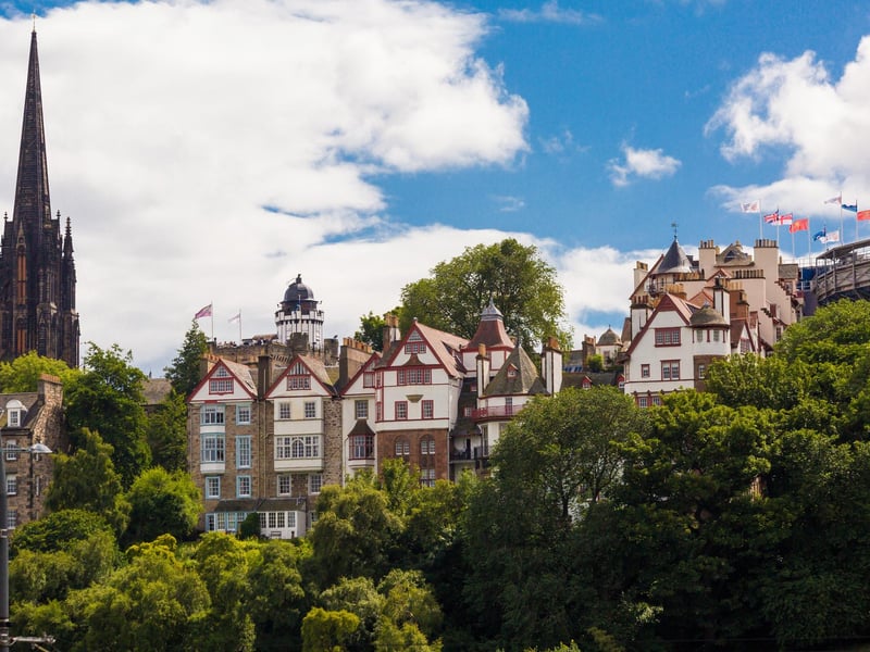 What is it? A rare four-bedroom A-listed home in a Georgian six-storey property, occupying the ground, garden and lower-ground floors, that
has recently hit the market