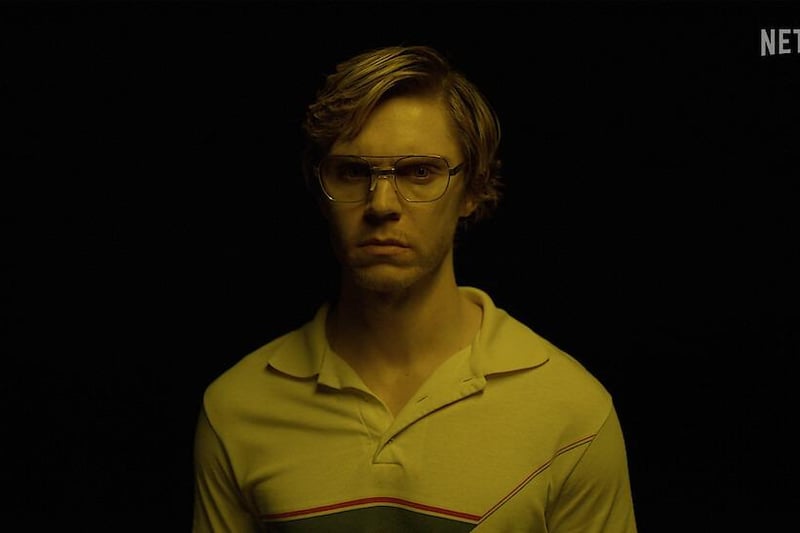 Evan Peters stars in this 10-part series that focuses on the life and crimes of notorious cannibalistic serial killer Jeffrey Dahmer.