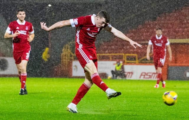 Lewis Ferguson has been in free-scoring form for Aberdeen this season and will relish the midfield battle against Rangers at Ibrox on Sunday. (Photo by Ross Parker / SNS Group)