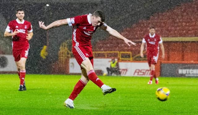 Lewis Ferguson has been in free-scoring form for Aberdeen this season and will relish the midfield battle against Rangers at Ibrox on Sunday. (Photo by Ross Parker / SNS Group)