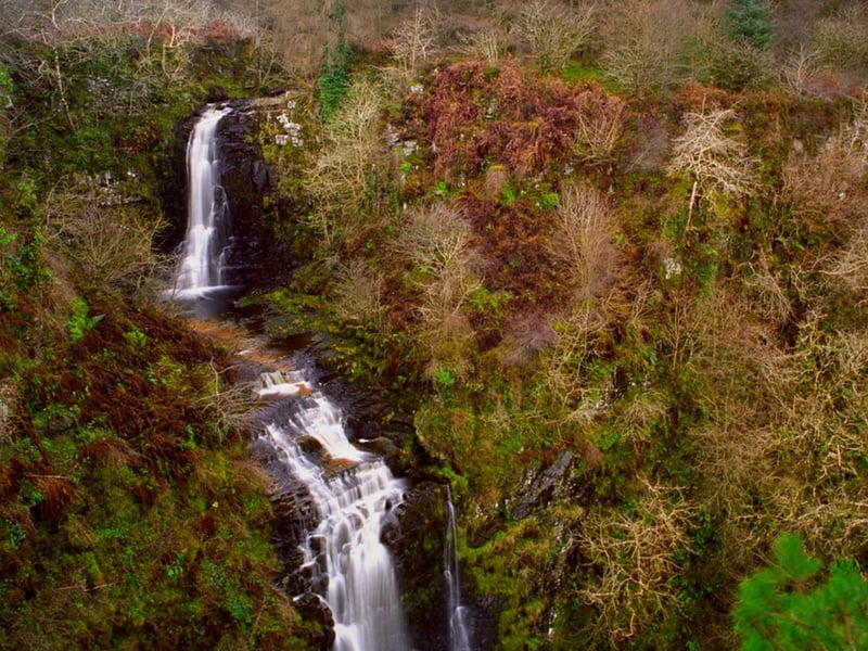This is one of the most popular walks on Arran. The falls have a 140 feet double-leap cascade and nearby there's an Iron Fort and Neolithic burial grounds so there's plenty to see.