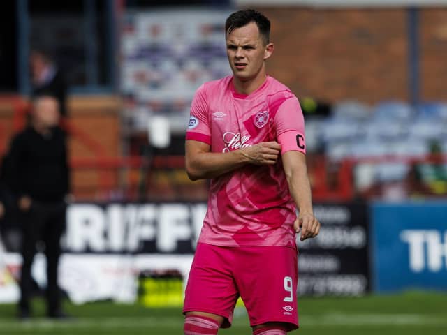 Hearts captain Lawrence Shankland has hit out at the team's performance against Dundee.