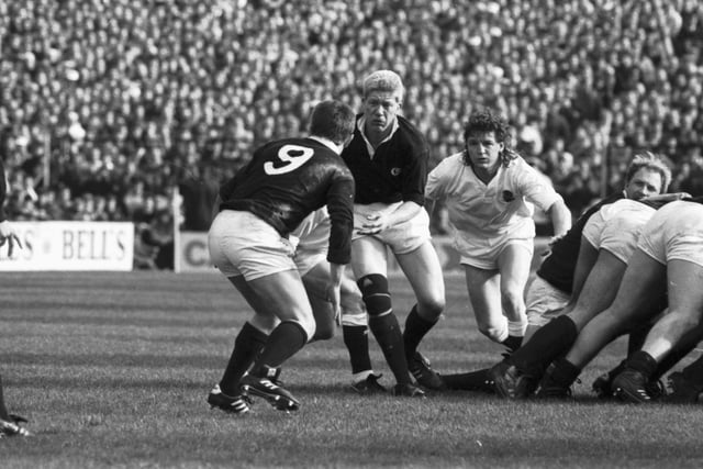 England's Mike Skinner ready to pounce on opponent John Jeffrey during the Scotland v England game.