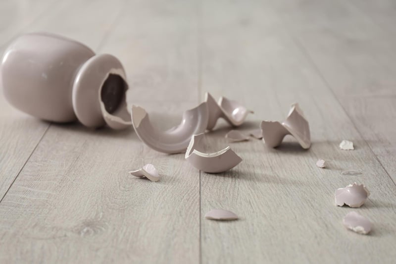 Speaking of smashing, if you smash a vase it will break into smithereens - a word that scholars suspect originates from the Gaelic "smidiríní" which means "little bits". This is similar to the Scottish Gaelic word "smidean" which means "a very small bit".