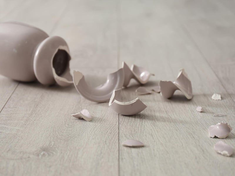 Speaking of smashing, if you smash a vase it will break into smithereens - a word that scholars suspect originates from the Gaelic "smidiríní" which means "little bits". This is similar to the Scottish Gaelic word "smidean" which means "a very small bit".