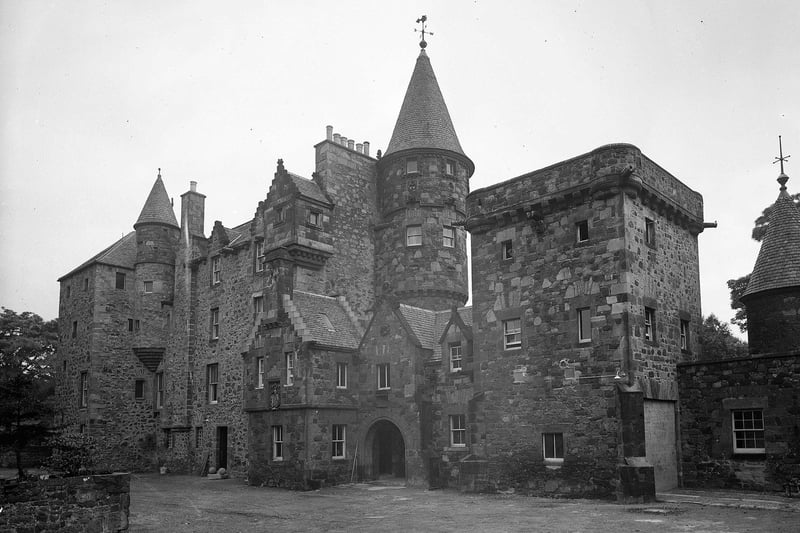 Craigentinny is a Gaelic name coming from either 'Creag an t-Sionnaich', meaning 'Fox Rock', or 'Creag an teine', meaning Fire Crag. The suburb takes its name from Craigentinny Castle (which later became Craigentinny House), the first major house to be built in the area, in 1604, by the prominent Nisbet family.