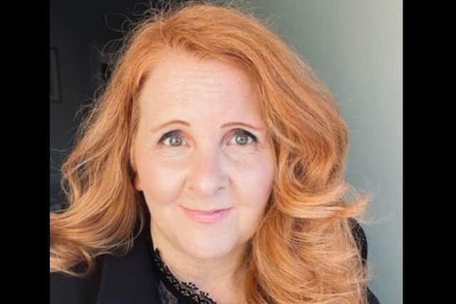 Lisa Ironside Headshot