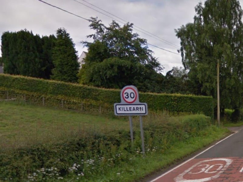 Just 15 miles from the city attractions of Glasgow and seven miles from the tranquility of Loch Lomond, Killearn has a population of less than 2,000 people.