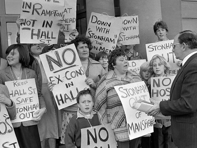 Hall Street Hostel Protest in Mansfield in 1980