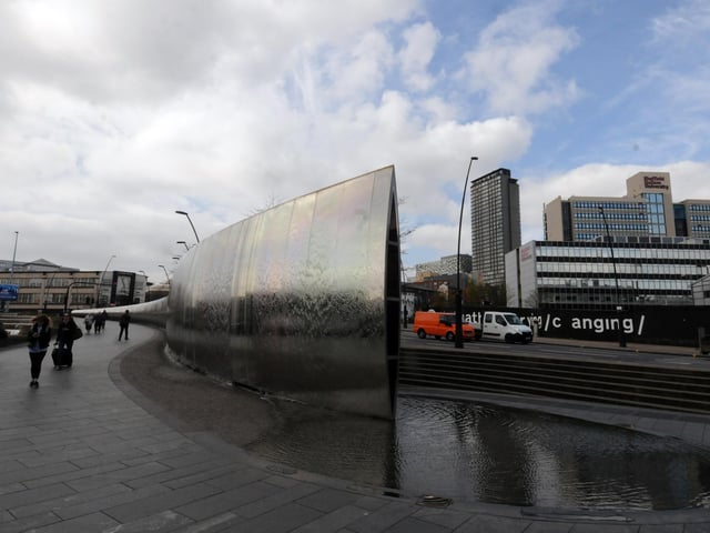 Taking the top spot, perhaps unsurprisingly is stainless steel, which played a crucial role in Sheffield's industrial past. The Cutting Edge sculpture outside the Sheffield railway station weighs approximately 80 tonnes and is one of the largest stainless steel sculptures in the UK.