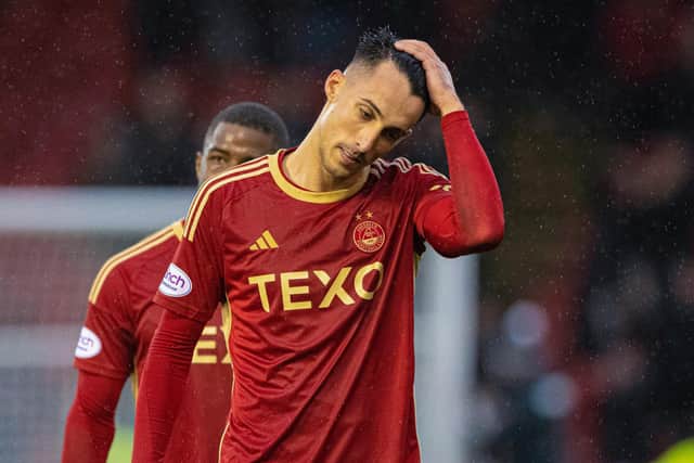 Aberdeen's Bojan Miovski looks dejected at full time after the goalless draw with St Johnstone. (Photo by Paul Devlin / SNS Group)