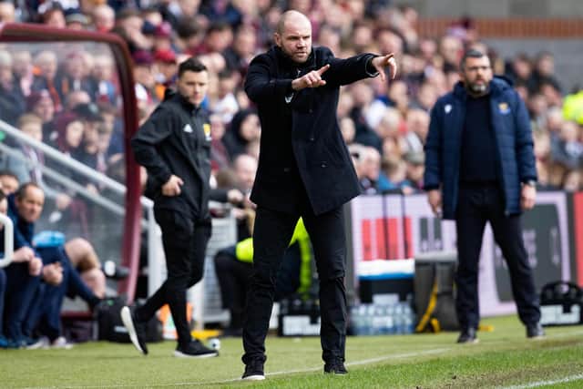 Hearts boss Robbie Neilson during his side's Premiership clash with St Johnstone at Tynecastle Park. (Photo by Alan Harvey / SNS Group)