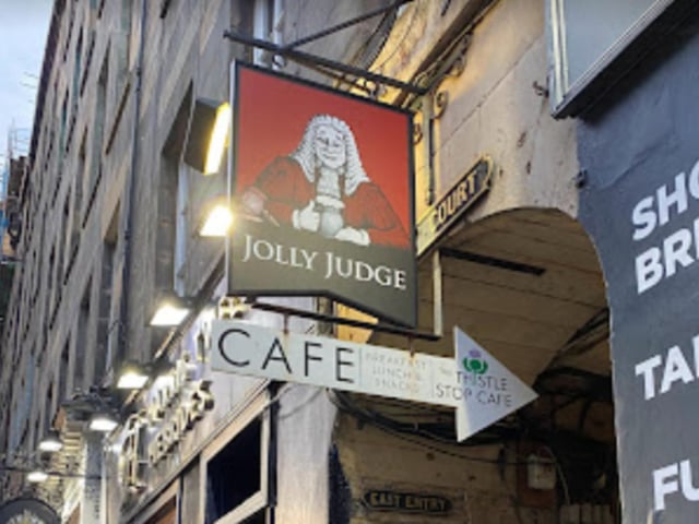 Hidden down an alleyway of Edinburgh's famous Royal Mile, The Jolly Judge Low has low beamed ceilings, a warm fire and a tranquil atmosphere in which to sample the wide range of malt whiskies, real ales and tempting bar lunches. Greig R said: A wee quirky pub in the old part of the city just off the Royal Mile. Friendly staff and a decent selection of beers, wines and spirits. No TV or jukebox so you have to sit and actually talk to the people you're with - what a great concept!"