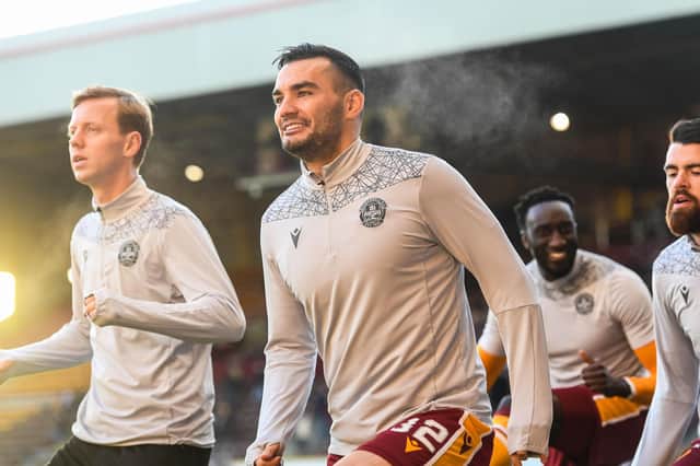 Tony Watt is set to join Dundee United from Motherwell.