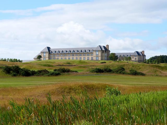 Just down the road from the Old Course Hotel, set on a 520 acre estate on cliffs overlooking St Andrews Bay, the 5-star Fairmont opened to rave reviews in 2001. Featuring its own championship golf course, and spa, there's also a complimentary shuttle service to the centre of St Andrews every hour. The spa has a modern gym, a swimming pool, a steam room, a sauna and a hot tub. In the evening enjoy a meal at the AA 2-Rosette St Andrews Bar & Grill, specialising in steak and seafood, or opt for authentic Italian meals at La Cucina.