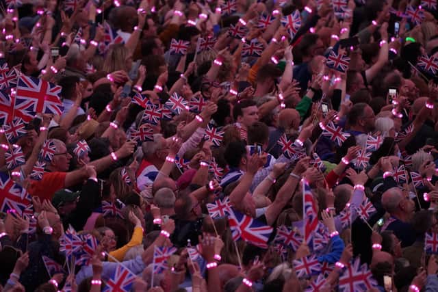 The crowd during the Platinum Party at the Palace