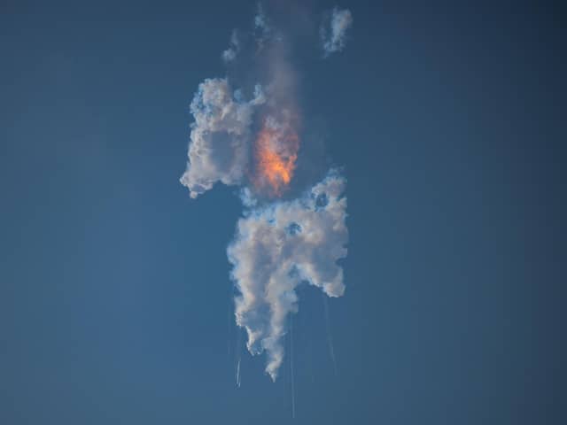 The SpaceX Starship, the biggest rocket ever built, explodes after its launch in Texas (Picture: Patrick T Fallon/AFP via Getty Images)