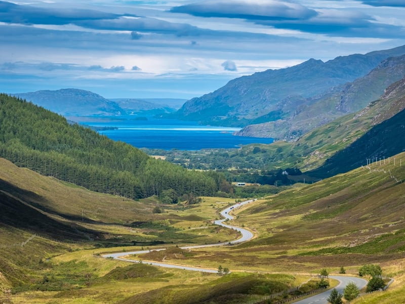 You can find Loch Maree in Wester Ross (northwestern Scottish Highlands). The loch is 20 kilometres long and has a max width of 4 kilometres, making it the fourth largest freshwater loch in the country.