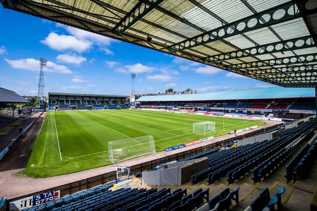 Dens Park will now host Dundee v Aberdeen at 6pm on Saturday, October 16 (Photo by Ross Parker / SNS Group)