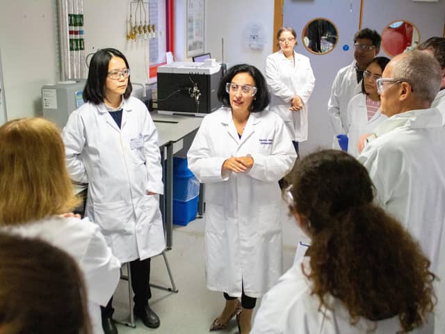 Professor Mercedes Maroto-Valer with colleagues in the lab.