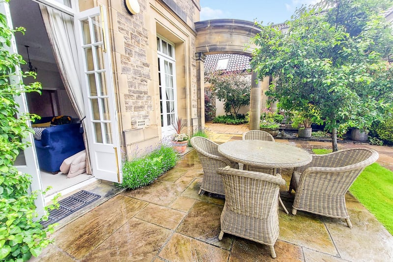 The stunning grounds have featured in The Star befoire and are a great example of a good garden. For details visit https://www.purplebricks.co.uk/property-for-sale/4-bedroom-mews-house-sheffield-1170096