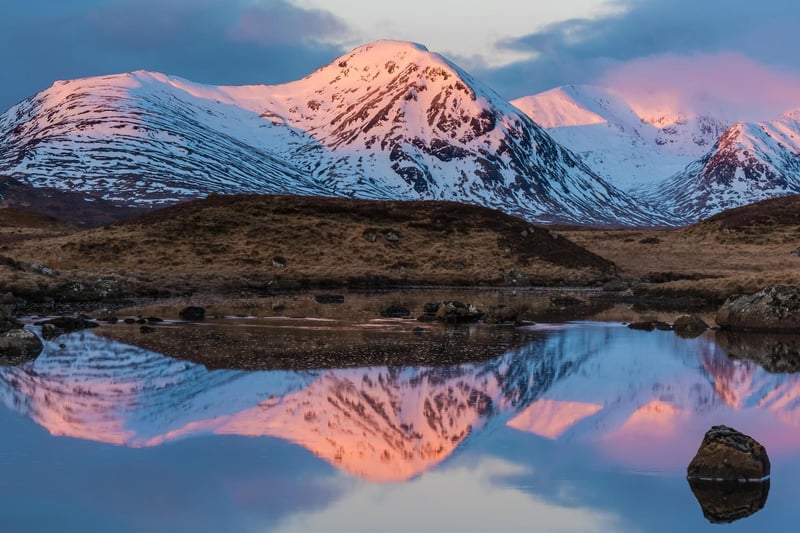 This gorgeous location is famous not only for being the site of the Glencoe massacre, a tragedy for Clan Macdonald, but also for featuring as a backdrop in the 1995 hit movie Braveheart which launched Scottish culture into the heart of pop culture.