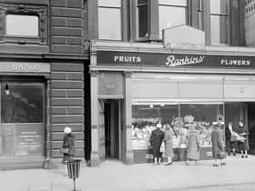 Rankins' Flowers and Fruit - New shop at 80 Princes Street Edinburgh  - Exterior